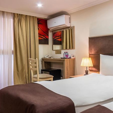 Deluxe City Hotel บากู ภายนอก รูปภาพ