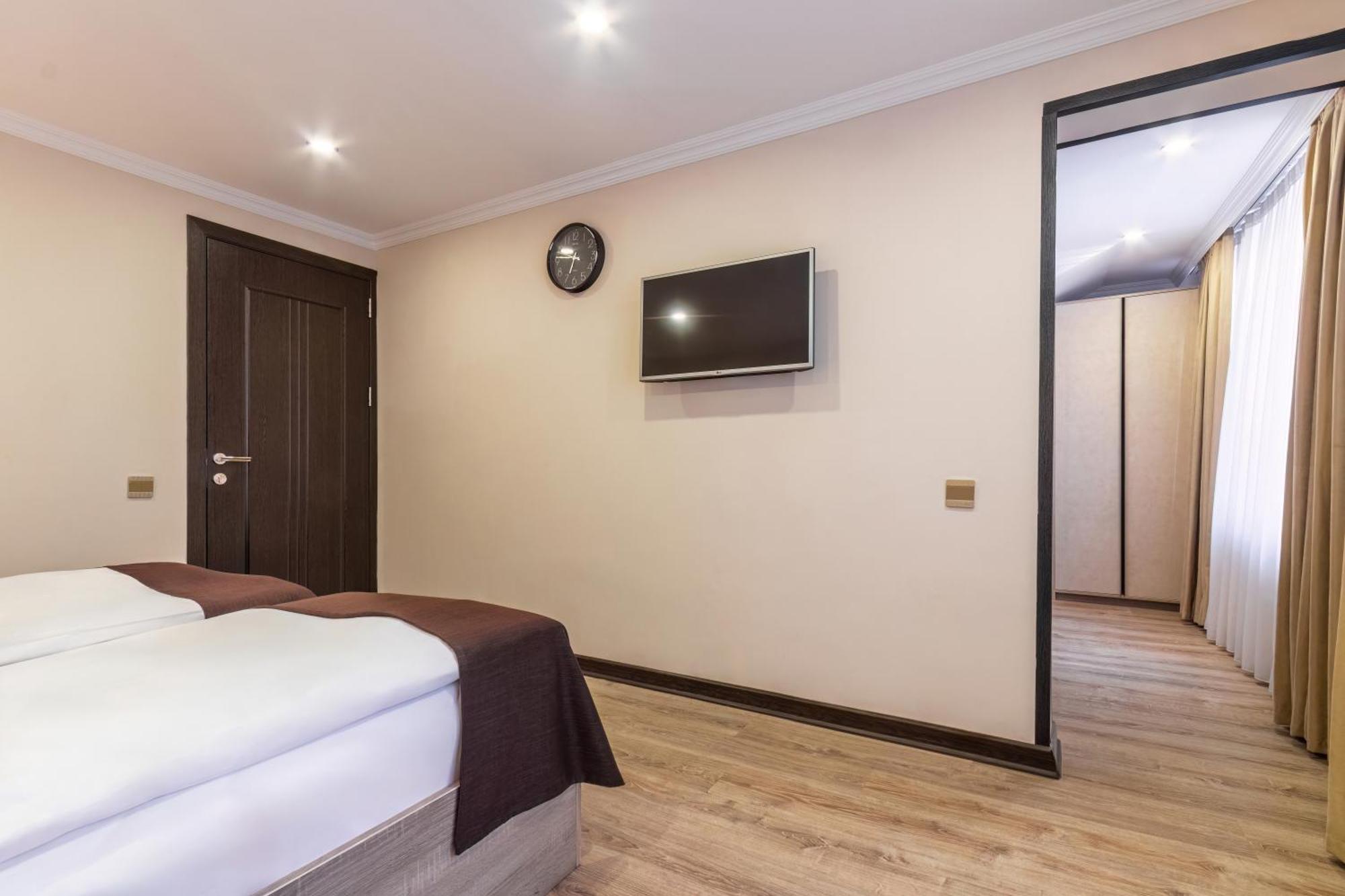 Deluxe City Hotel บากู ภายนอก รูปภาพ