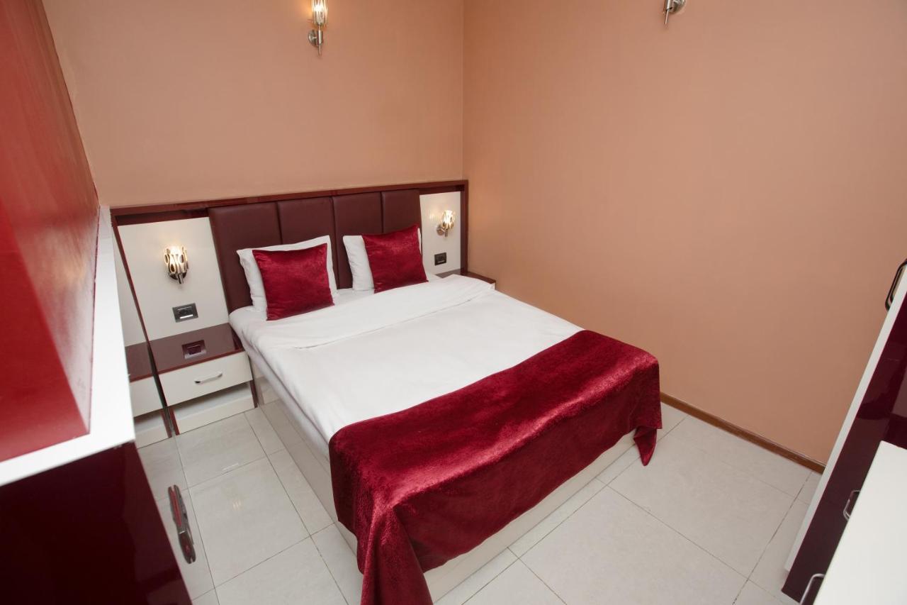 Deluxe City Hotel บากู ภายนอก รูปภาพ